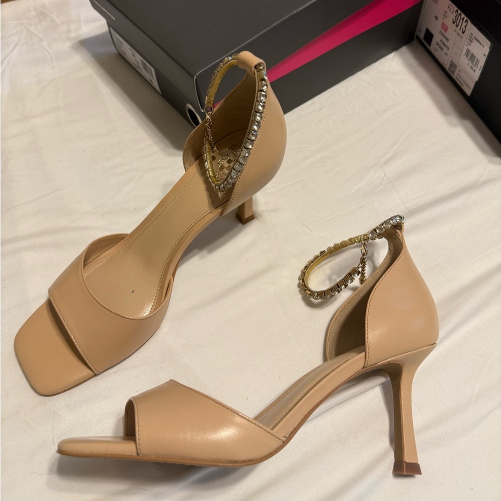 Vince Camuto Heels